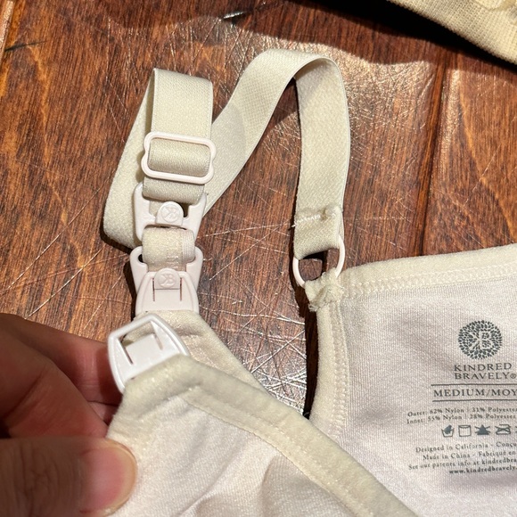 Like new Kindred Bravely Bras - Picture 3 of 16